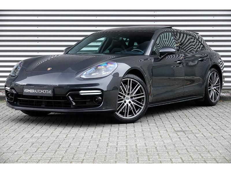 Grijs Occasion 2018 Porsche Panamera Stationwagen | € 54.900 (Goede deal) - Afbeelding 1/4