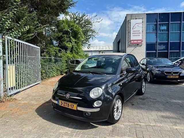 Zwart Gebruikt 2011 Fiat 500C Lounge Cabriolet | € 3.999 (Eerlijke prijs) - Afbeelding 1/4