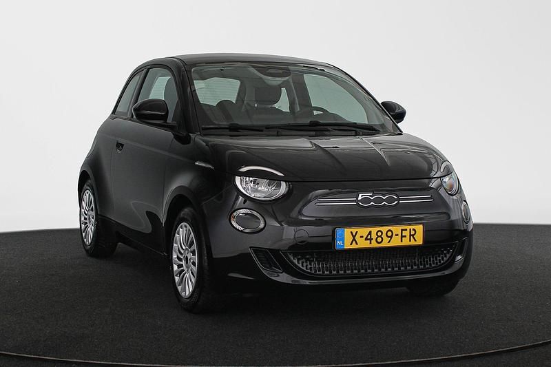 Occasion Fiat 500e Urban 11 kW (15 PK) 2023 Zwart Hatchback