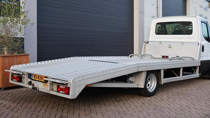 Occasion Iveco Daily 146 PK (107 kW) 2016 Wit Van