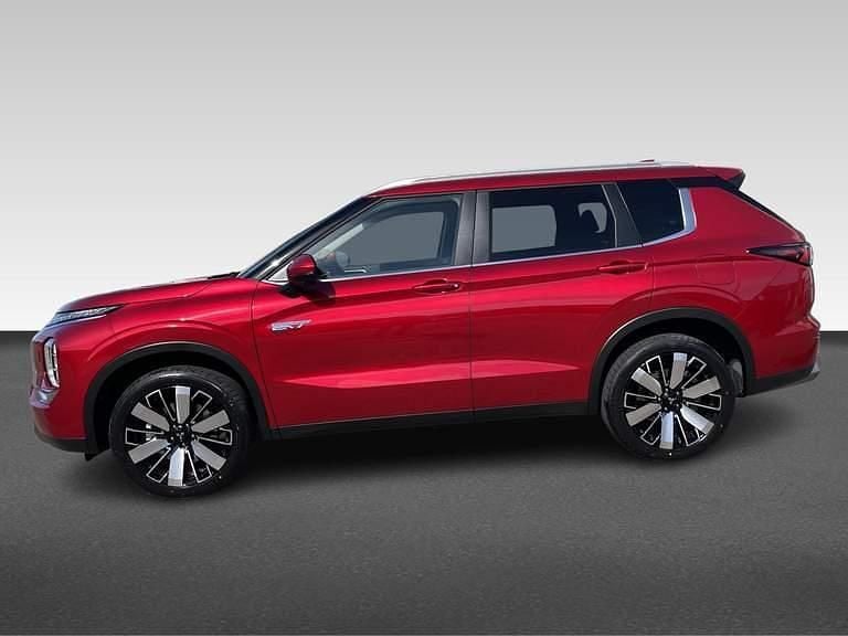 Nieuw Mitsubishi Outlander P-HEV 2026 Rood SUV
