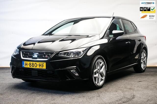 Zwart Gebruikt 2020 Seat Ibiza Business Hatchback | € 11.945 (Goede deal) - Afbeelding 1/4