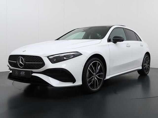 Nieuw Mercedes A250 Business 163 PK (119 kW) 2026 Wit Hatchback