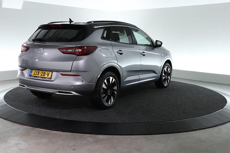 Occasion Opel Grandland X 181 PK (133 kW) 2023 Grijs SUV