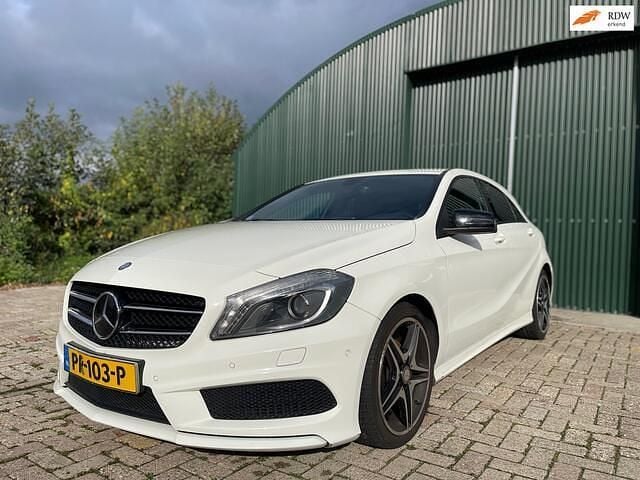 Wit Gebruikt 2013 Mercedes A200 Prestige Hatchback | € 9.995 (Eerlijke prijs) - Afbeelding 1/4