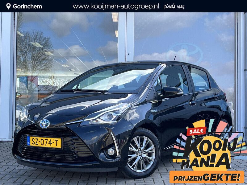 Zwart Gebruikt 2018 Toyota Yaris Hybrid Plus Hatchback | € 17.450 (Eerlijke prijs) - Afbeelding 1/4