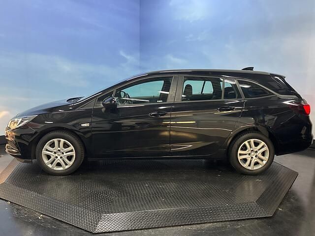 Occasion Opel Astra Edition 105 PK (77 kW) 2017 Zwart Stationwagen