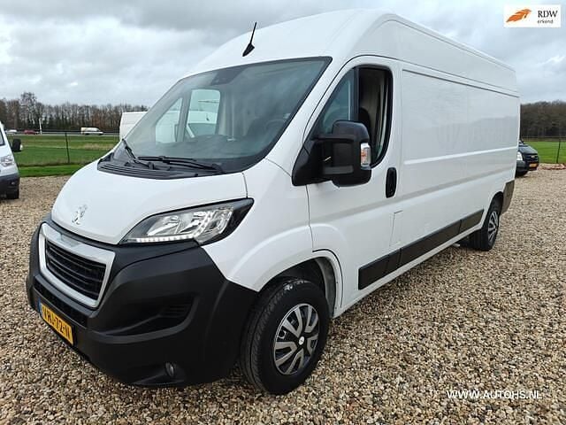 Wit Gebruikt 2022 Peugeot Boxer Premium Van | € 18.500 (Goede deal) - Afbeelding 1/4