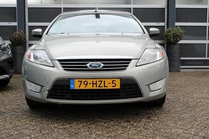 Occasion Ford Mondeo Ghia 146 PK (107 kW) 2009 Bruin Hatchback