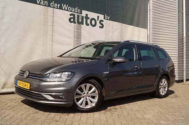 Occasion VW Golf VII Comfortline 131 PK (96 kW) 2019 Grijs Stationwagen