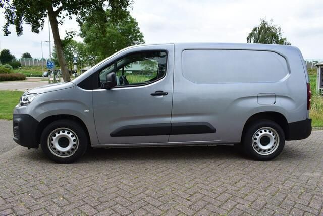 Occasion Citroën Berlingo 102 PK (75 kW) 2020 Grijs MPV