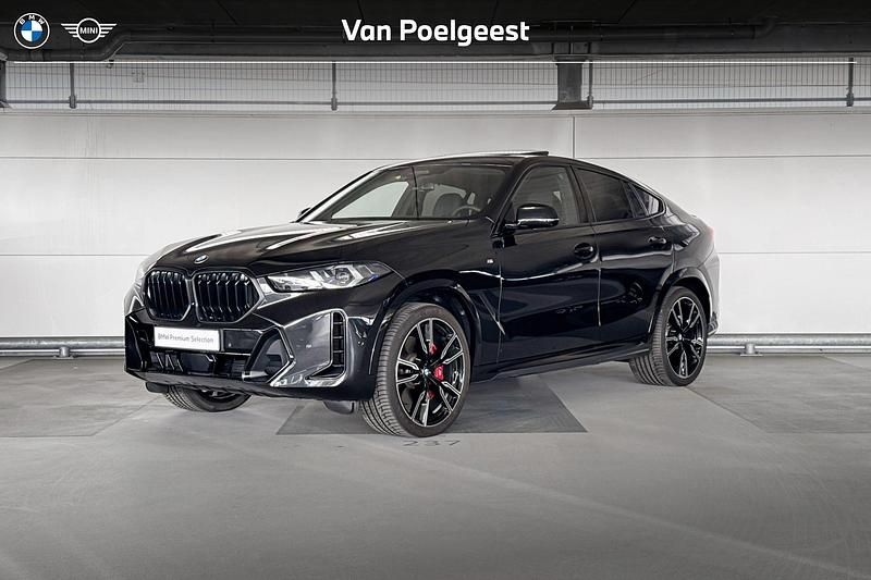 Saphirschwarz metallic (zwart metallic) Gebruikt 2024 BMW X6 Comfort Edition SUV | € 117.900 (Iets duurder) - Afbeelding 1/4