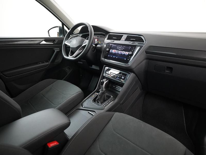 Occasion VW Tiguan Elegance 245 PK (180 kW) 2022 Zwart SUV