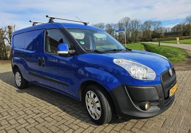 Occasion Fiat Doblò 95 PK (69 kW) 2014 Blauw MPV