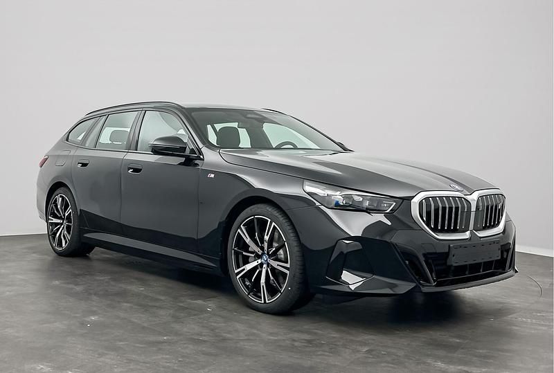 Occasion BMW i5 M Sport 250 kW (340 PK) 2024 Zwart, metallic lak Sedan