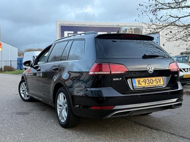 Occasion VW Golf VII Comfortline 110 PK (80 kW) 2017 Zwart (metallic) Stationwagen