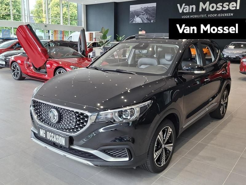 Zwart Gebruikt 2020 MG ZS Luxury Sedan | € 16.495 (Eerlijke prijs) - Afbeelding 1/4