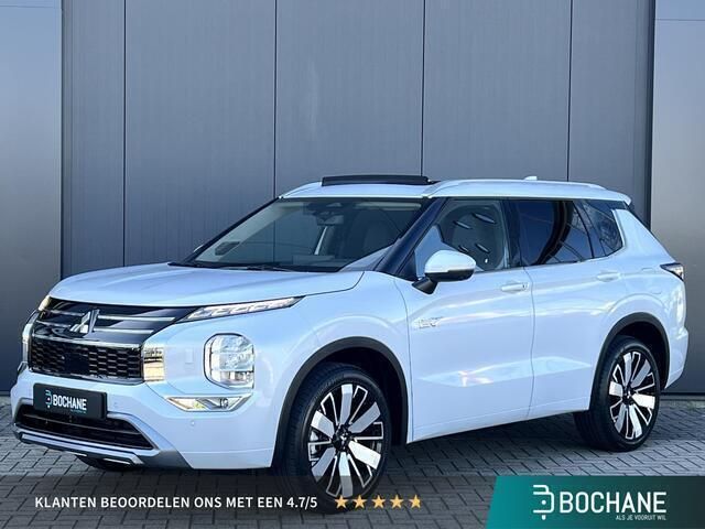 Wit Gebruikt 2025 Mitsubishi Outlander Instyle SUV | € 61.975 - Afbeelding 1/4