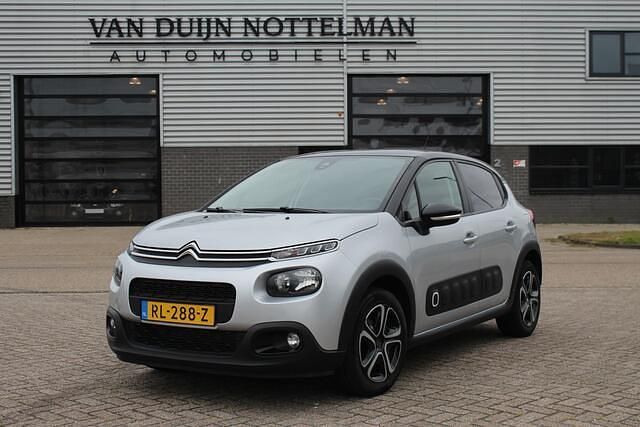 Grijs Gebruikt 2018 Citroën C3 Feel Hatchback | € 9.450 (Eerlijke prijs) - Afbeelding 1/4