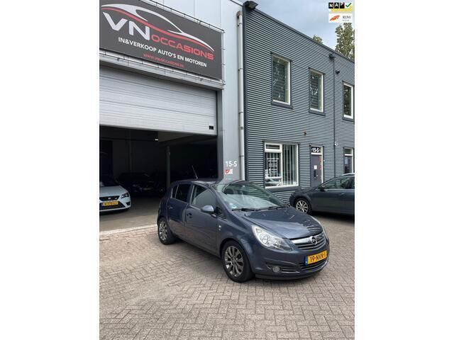 Blauw Gebruikt 2010 Opel Corsa Edition Hatchback | € 4.950 (Iets duurder) - Afbeelding 1/4