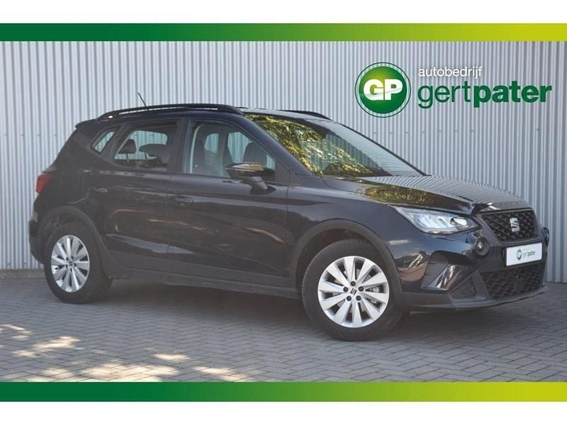Blauw Gebruikt 2022 Seat Arona Style SUV | € 18.900 (Eerlijke prijs) - Afbeelding 1/4