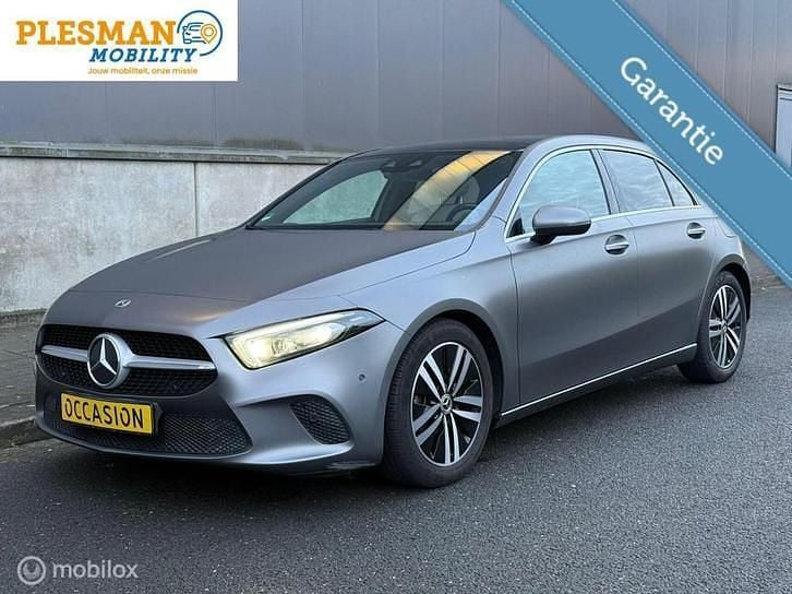 Occasion Mercedes A180 Business 136 PK (100 kW) 2020 Grijs Hatchback