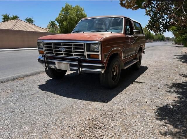 Rood Gebruikt 1986 Ford Bronco XLT SUV | € 19.950 - Afbeelding 1/4