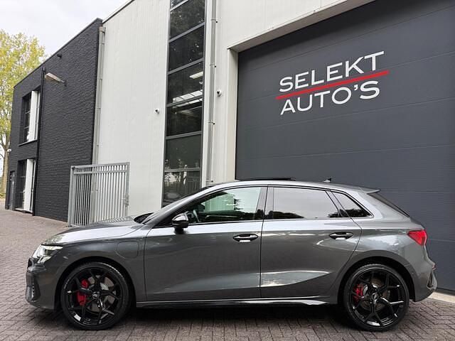 Occasion Audi A3 Sportback Competition 245 PK (180 kW) 2021 Grijs Hatchback