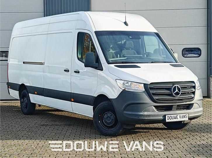 Occasion 2022 Mercedes Sprinter Van | € 20.950 (Goede deal) - Afbeelding 1/4