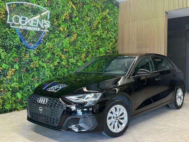 Zwart Gebruikt 2021 Audi A3 Sportback Business Hatchback | € 23.890 (Super prijs) - Afbeelding 1/4