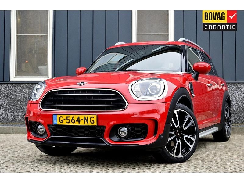 Occasion Mini One Countryman Salt 102 PK (75 kW) 2019 Rood SUV