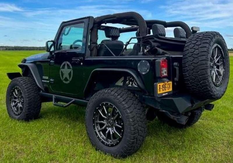 Zwart Gebruikt 2007 Jeep Wrangler Sport SUV | € 29.950 - Afbeelding 1/4