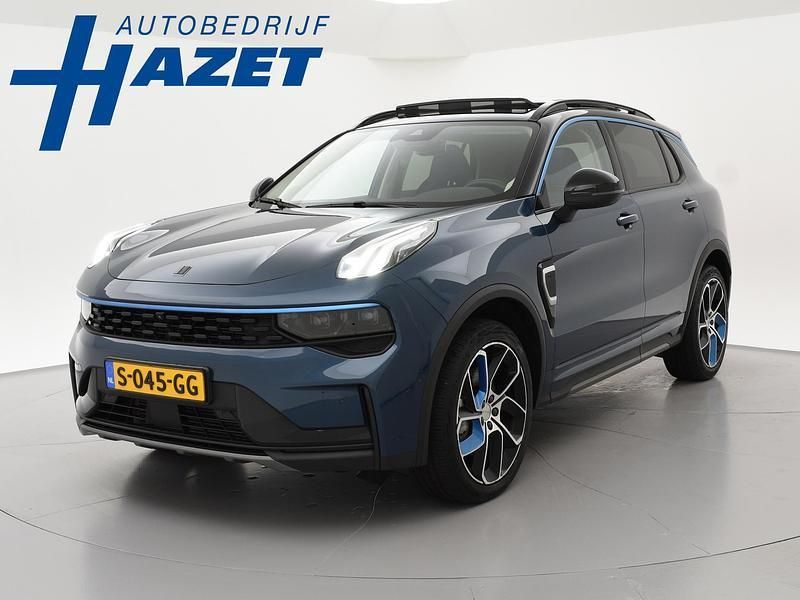 Blauw, metallic lak Gebruikt 2023 Lynk & Co 01 SUV | € 26.750 (Eerlijke prijs) - Afbeelding 1/4