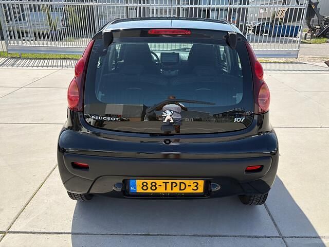 Occasion Peugeot 107 Active 68 PK (50 kW) 2012 Zwart Hatchback