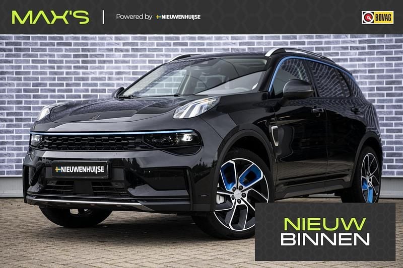 Zwart Gebruikt 2022 Lynk & Co 01 SUV | € 26.894 (Eerlijke prijs) - Afbeelding 1/3
