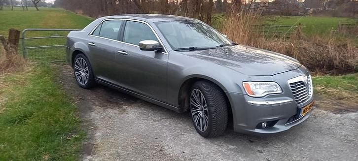 Occasion Lancia Thema 240 PK (176 kW) 2011 Sedan