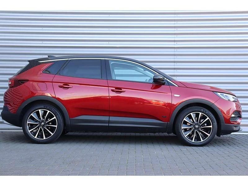 Occasion Opel Grandland X Business Elegance 225 PK (165 kW) 2021 Rood SUV