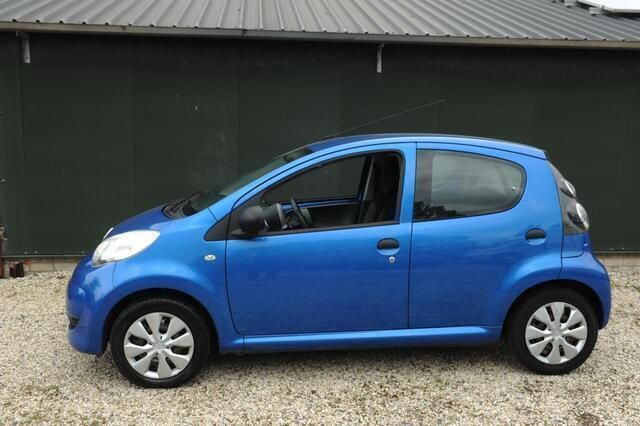 Blauw Gebruikt 2010 Citroën C1 Hatchback | € 2.995 (Goede deal) - Afbeelding 1/3