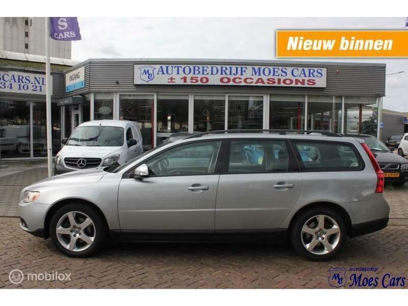 Grijs Gebruikt 2008 Volvo V70 Kinetic Stationwagen | € 6.950 (Eerlijke prijs) - Afbeelding 1/4