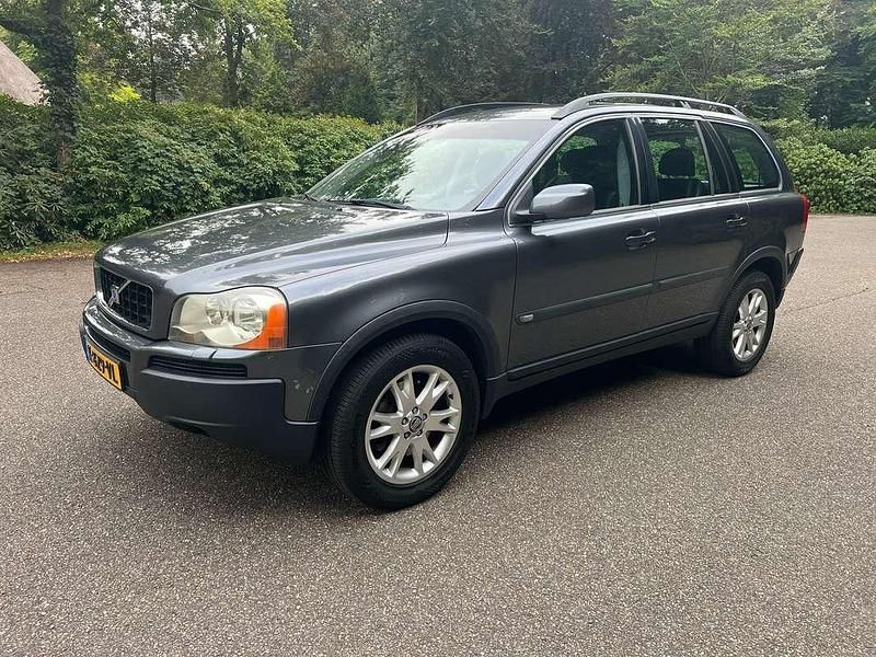 Grijs Gebruikt 2005 Volvo XC90 Summum SUV | € 7.999 (Super prijs) - Afbeelding 1/4