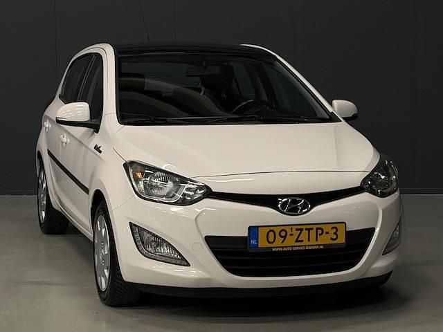 Occasion Hyundai i20 86 PK (63 kW) 2013 Wit Hatchback