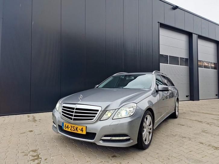 Gebruikt 2012 Mercedes E220 Avantgarde | € 6.250 (Eerlijke prijs) - Afbeelding 1/4