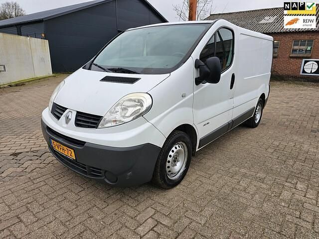 Wit Gebruikt 2010 Renault Trafic Van | € 3.750 (Eerlijke prijs) - Afbeelding 1/4