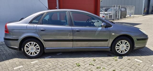Afbeelding 2/4