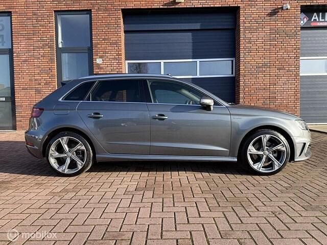 Occasion Audi A3 Sportback e-tron 2014 Grijs Hatchback