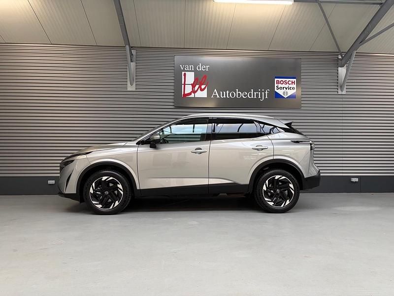 Occasion Nissan Qashqai N-Connecta 158 PK (116 kW) 2025 Grijs SUV
