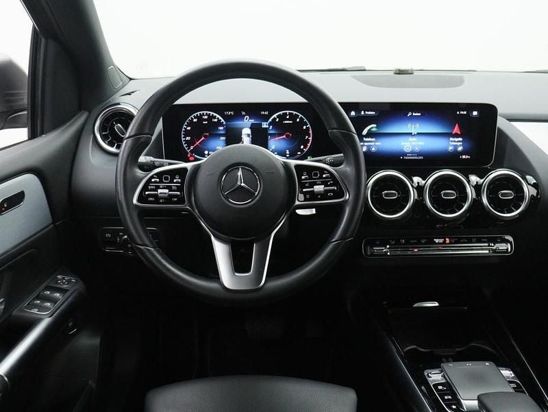 Occasion Mercedes B180 Premium 136 PK (100 kW) 2019 Grijs MPV