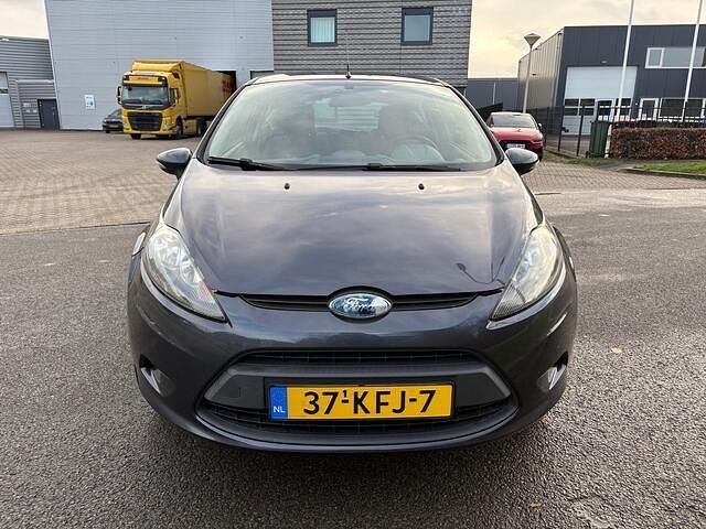 Occasion Ford Fiesta Limited 60 PK (44 kW) 2009 Grijs Hatchback