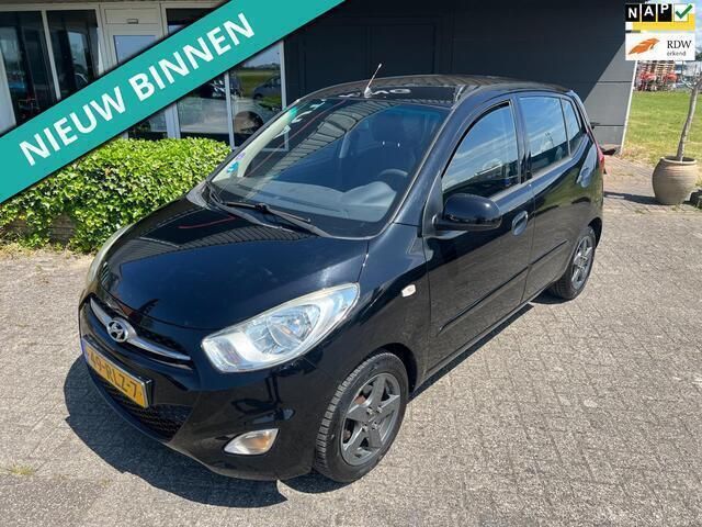 Zwart Gebruikt 2011 Hyundai i10 Hatchback | € 3.250 (Eerlijke prijs) - Afbeelding 1/4