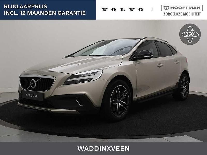 Gebruikt 2019 Volvo V40 CC Stationwagen | € 23.495 (Duur) - Afbeelding 1/4